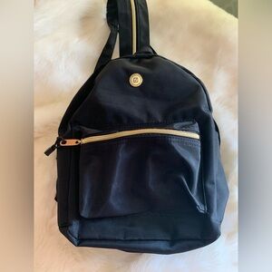 STONE MOUNTAIN Mini Dome Black Microfiber Nylon BACKPACK Bag Gold accents